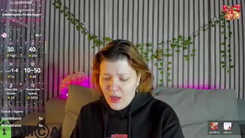 Polly online show from February 1, 1:15 am