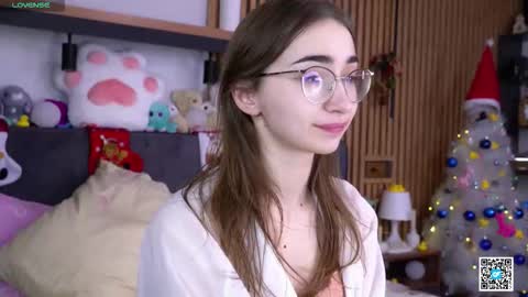 Polly online show from November 24, 7:32 am