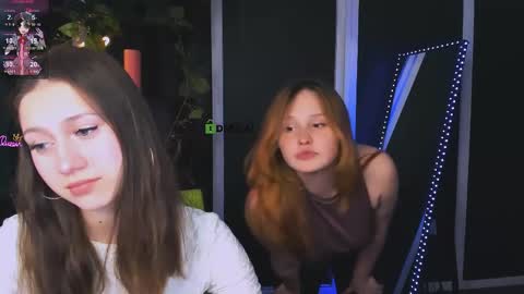 polly_cute1 online show from May 12, 6:58 pm