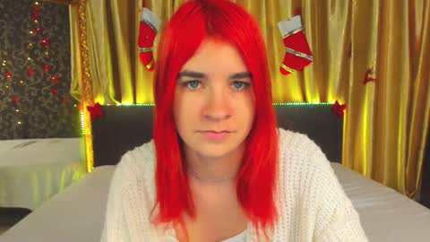 Snapshot of polly_love_ chatting on December 21, 9:01 am Polly online show from December 21, 9:01 am