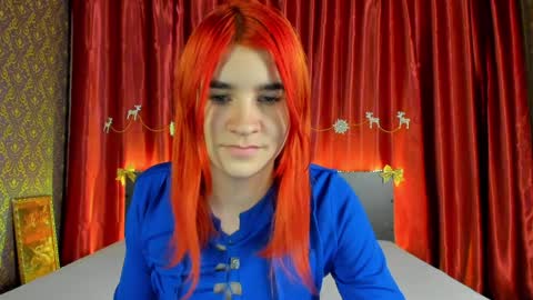 Snapshot of polly_love_ chatting on December 30, 1:14 pm Polly online show from December 30, 1:14 pm