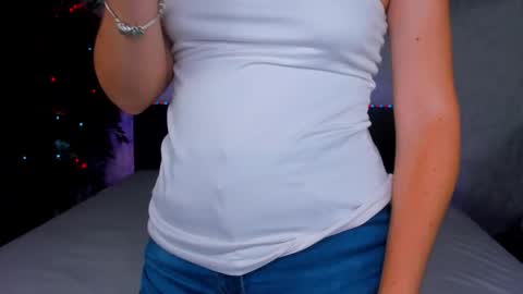 Snapshot of polly_love_ chatting on September 17, 6:22 am Polly online show from September 17, 6:22 am