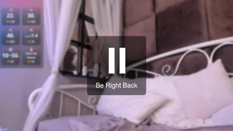 Polly online show from November 8, 9:09 pm