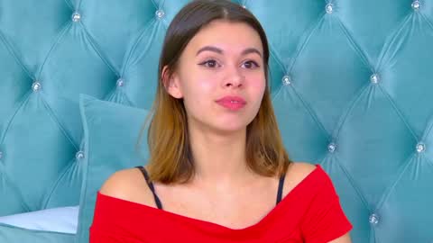 Polly online show from January 29, 5:09 am