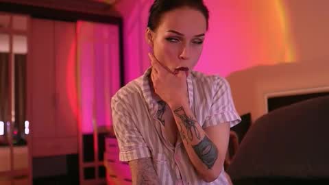 Megan.online  online show from September 13, 7:22 pm