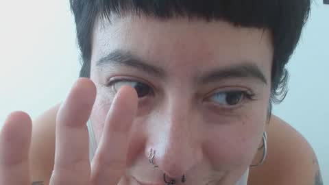 Poly online show from September 11, 8:31 pm