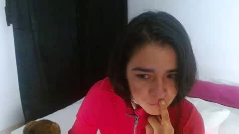 porcelainlux online show from April 14, 2:33 am