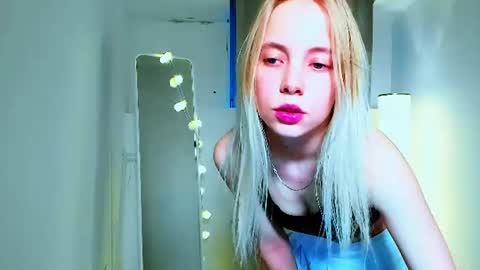 Alice online show from July 28, 12:48 pm