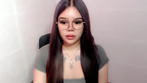 Snapshot of preciousangel69xxx chatting on January 23, 9:07 pm MAXXINE online show from January 23, 9:07 pm