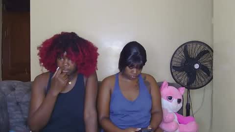 Lilly online show from January 28, 3:57 am