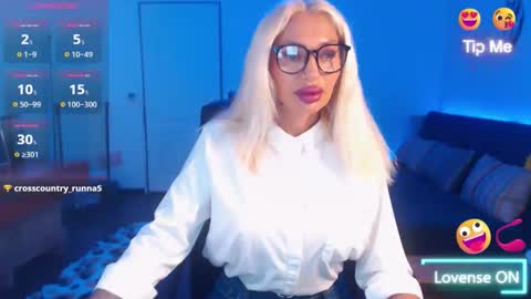 Victoria online show from October 4, 8:46 pm