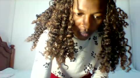 prettie_petitee online show from July 27, 11:51 am