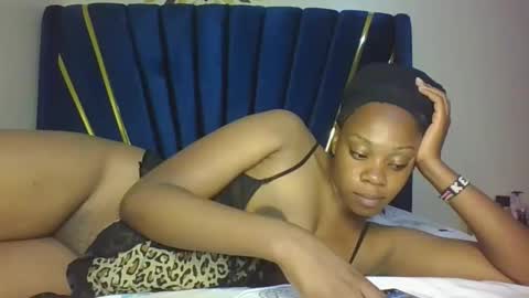 Pretty online show from January 9, 8:24 pm