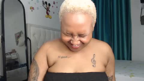 Snapshot of pretty_annah chatting on January 26, 1:31 am Annah online show from January 26, 1:31 am