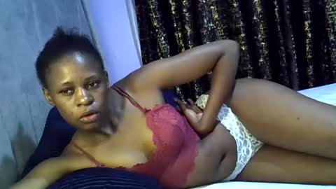 pretty_daniella online show from June 7, 10:11 am