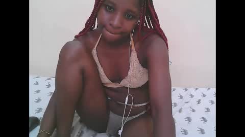 pretty online show from March 29, 2:38 pm