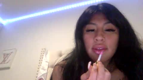 pretty_girl828687 online show from May 27, 1:57 am