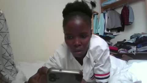 pretty_petite_ebony online show from October 16, 12:30 pm