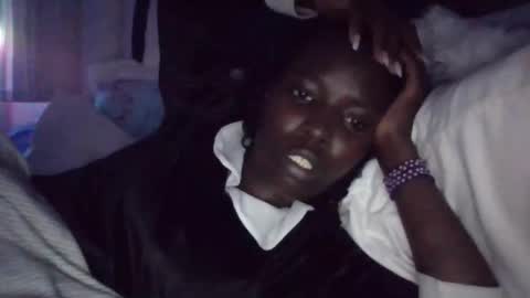 pretty_petite_ebony online show from September 10, 10:32 pm