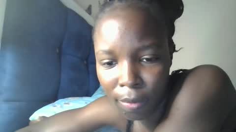 pretty_petite_ebony online show from January 5, 11:08 pm