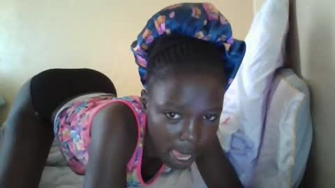 pretty_petite_ebony online show from February 9, 6:54 am