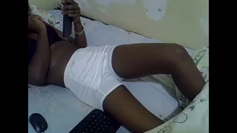 prettyalma online show from December 28, 4:52 pm