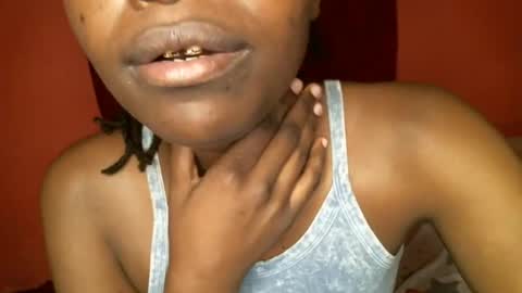 Snapshot of prettybabe02 chatting on January 23, 8:24 pm SaraCattra online show from January 23, 8:24 pm