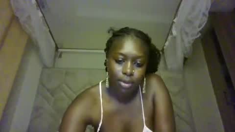 prettydulce online show from April 13, 3:24 pm