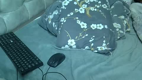 Prettiesexxy online show from January 15, 1:11 am