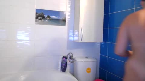 prettyjulliette online show from October 25, 12:13 pm