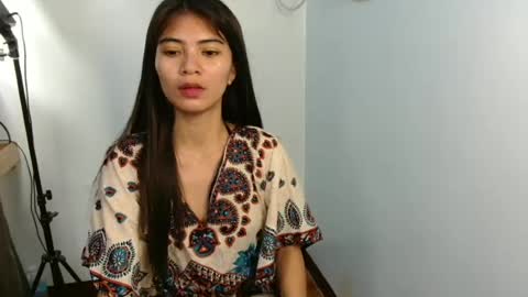 prettylittle_lady online show from May 24, 6:45 am