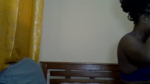 LILIAN online show from June 2, 9:32 am