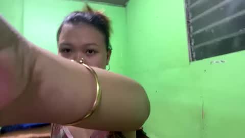 prettymae756493 online show from May 18, 1:06 pm