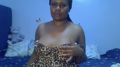 prettymel1 online show from March 20, 10:03 pm