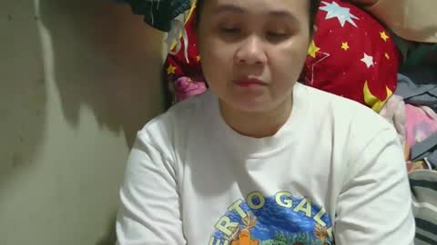 Snapshot of prettynhing chatting on January 15, 12:36 pm Nhing online show from January 15, 12:36 pm