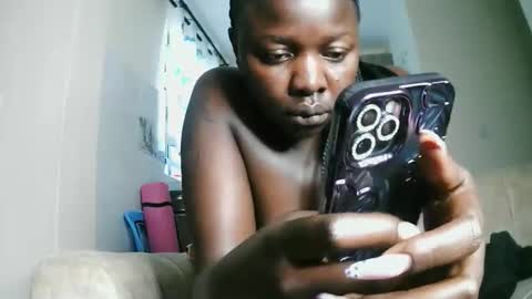 prettyreen online show from November 16, 6:37 am