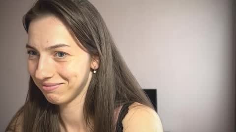 prettyyy_angel online show from October 2, 1:49 pm