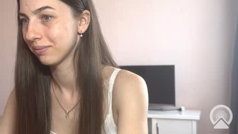 prettyyy_angel online show from September 17, 8:12 am