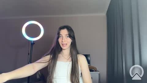 prettyyy_angel online show from November 20, 6:20 pm