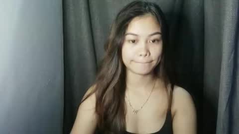 prettyyy_lovelyyy online show from March 3, 7:42 pm