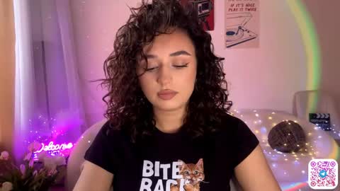 Sofi online show from April 13, 11:33 am