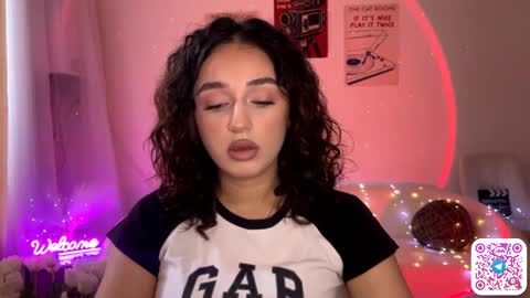 Sofi online show from April 10, 11:05 am