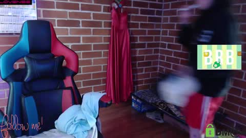 Leia online show from March 4, 1:49 pm