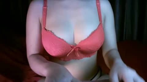 Snapshot of princess916446 chatting on January 1, 2:31 pm   princess   online show from January 1, 2:31 pm