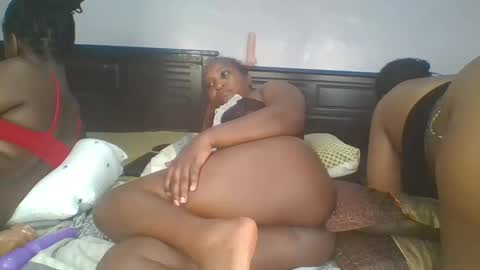 princess estella online show from December 10, 2:38 am