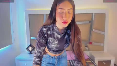 princess_tokyo_ online show from January 20, 12:39 pm