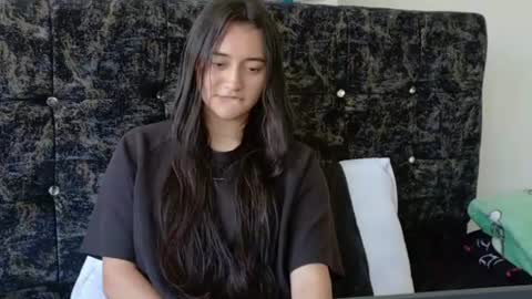 princessvall online show from July 28, 4:39 pm