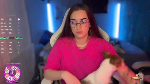 Queen of Pain online show from December 20, 5:11 am