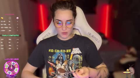 Queen of Pain online show from December 18, 1:21 am