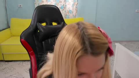 Victoria online show from March 11, 3:14 am